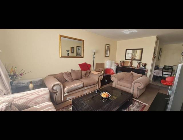 1 BEDROOM APARTMENT FOR SALE IN BEDFORD GARDENS